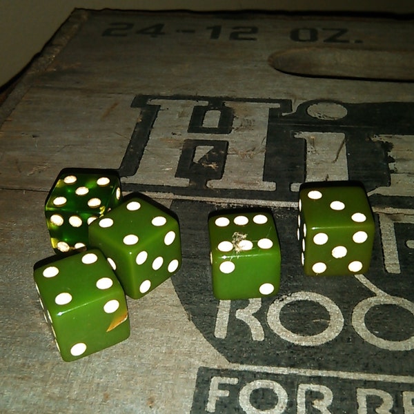 Set Of 5 Green Vintage Dice Some Misprints Bakelite Plastic Randomly Chosen Dice Old Game Room Decor Man Cave Casino Decor Gambling Dice