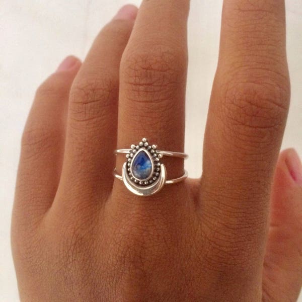 Bali Silver Rainbow Moonstone Ring | Bali Silver Summer Ring | Bali Boho Rings | Bali Moonstone Bague en Argent | Bohemian Gypsy Rings