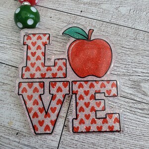 Love to Teach Keychain, keychain, bag tag, beaded keychain, teacher gift, teacher keychain, teacher bag tag, teach love keychain