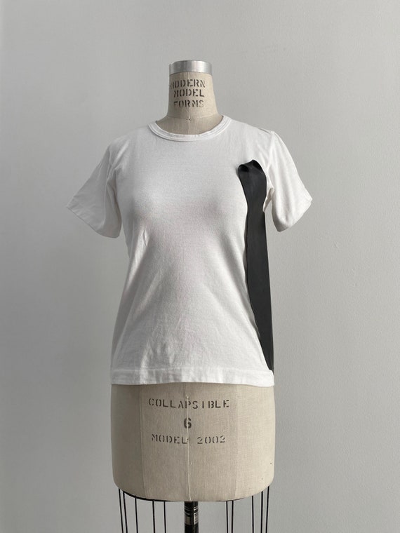 Comme des Garçons, Comme des garcons Rubber T-shirt