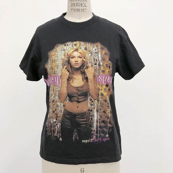 00s Vintage Britney Spears 2000 Tour shirt