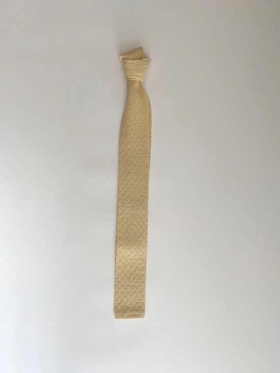 60s Vintage Knit Pastel yellow tie