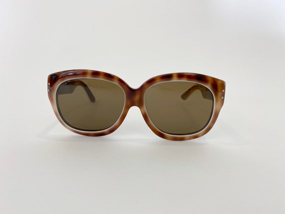 60s Vintage Blur Brown Sunglasses : France - image 1