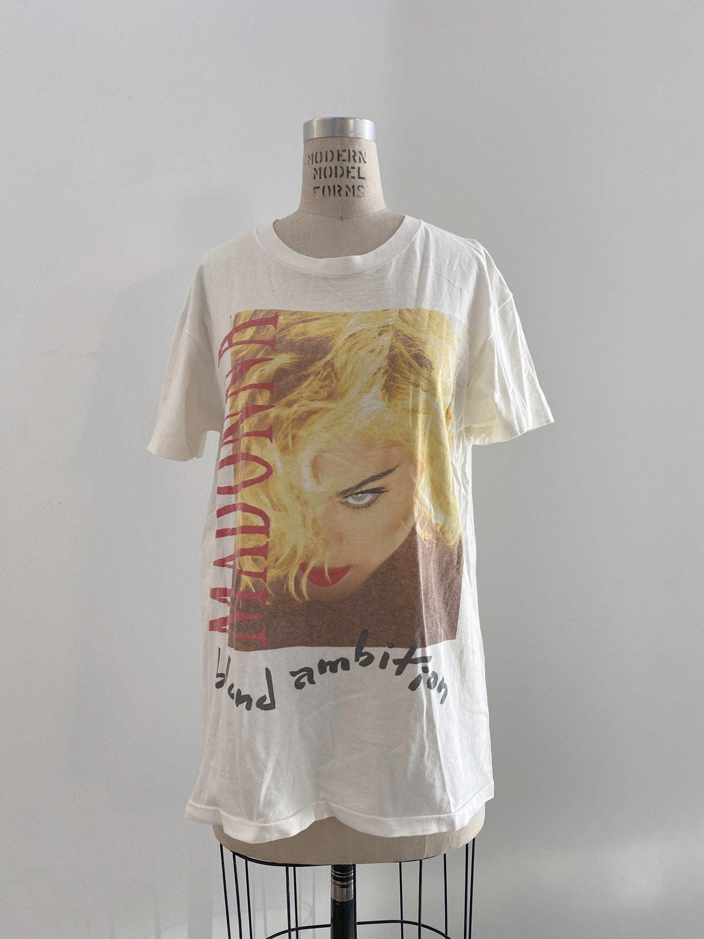 ト*モ様 90sMadonna BLONDAMBITION TOUR Vinta 90s Vintage Madonna Blond Ambition Shirt - Etsy