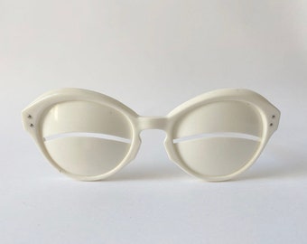 60s Original Vintage COURREGES eskimo sunglasses