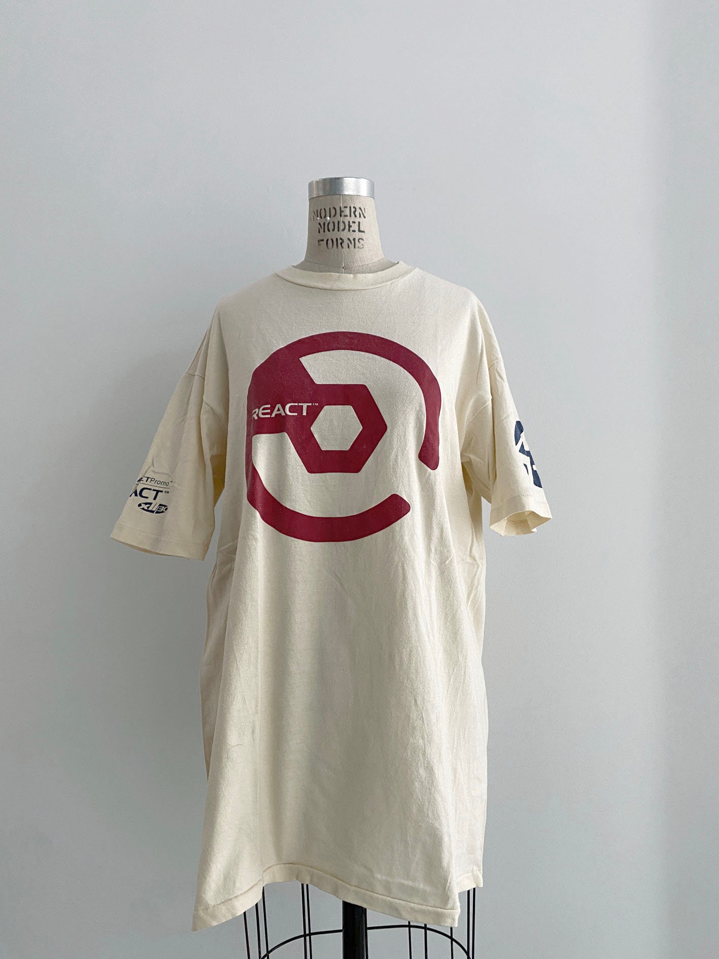 90s Vintage React Record Label Shirt : Rave - Etsy