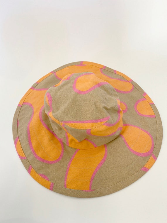 00s Vintage Psychedelic Pattern wide brim bucket … - image 3