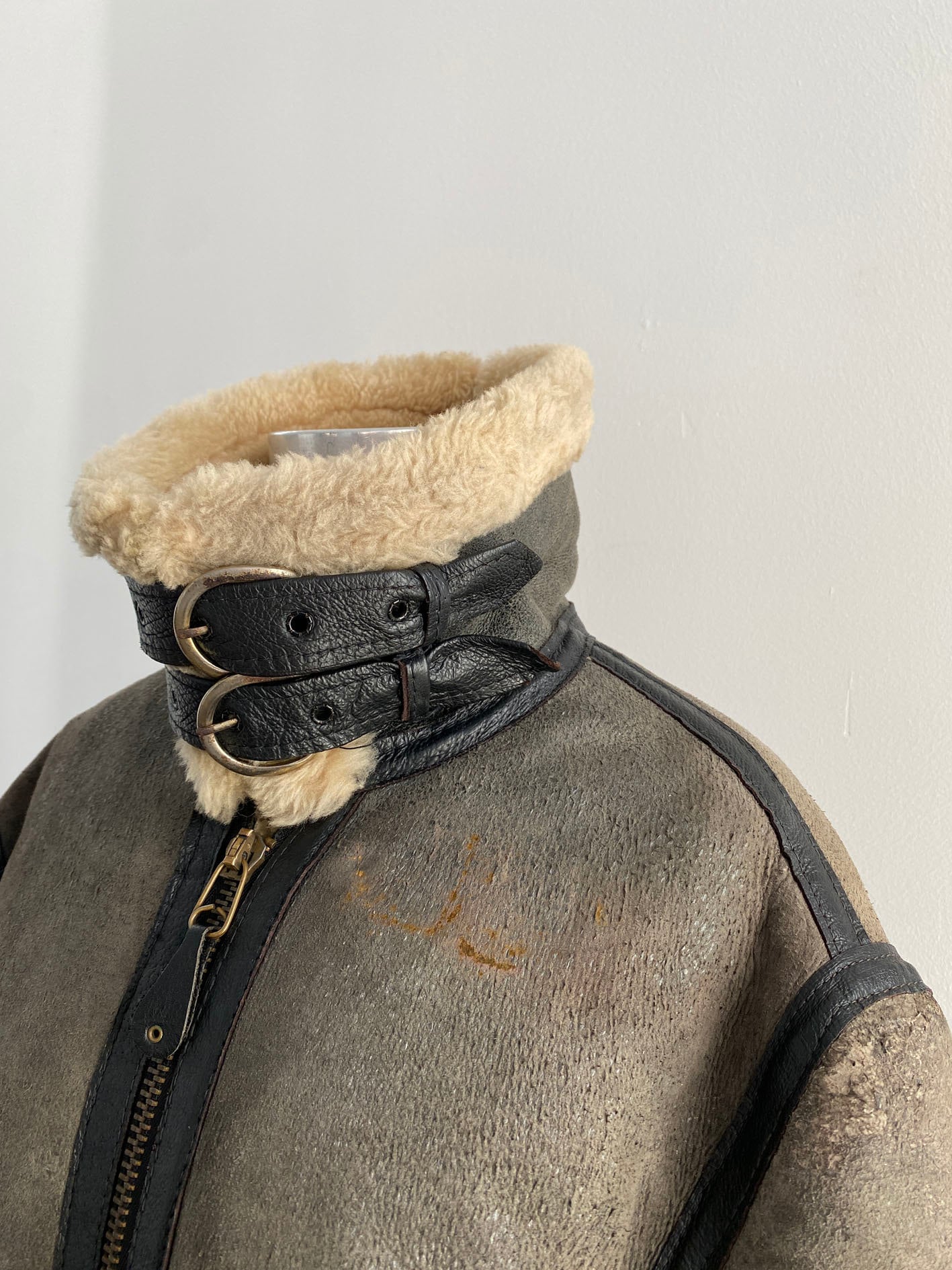 短丈DOFFJASON Crease Vintage Mouton Bomber 短丈DOFFJASON Crease