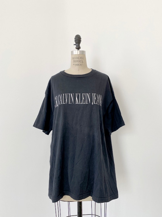 90s Vintage Calvin Klein logo Shirt : rave y2k