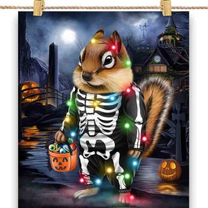 Tamia écureuil en costume de squelette : déguisement de fête d'Halloween - impression d'affiche, art mural, décoration d'intérieur et carte postale - PrintStarTee