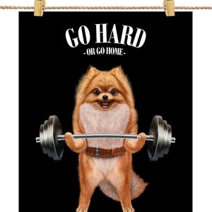 Haltérophilie pour chien de Poméranie dans une salle de sport - Impression d'affiches, art mural, décoration d'intérieur et carte postale - PrintStarTee