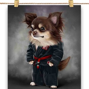 Artiste martial de chien chihuahua au chocolat en judogi noir : Judo et karaté - Impression d'affiche, art mural, décoration intérieure et carte postale - PrintStarTee