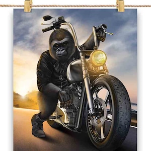 Gorilla Riding Chopper Motorcycle - Impression d’affiche, art mural, décoration intérieure et carte postale - PrintStarTee