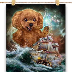 Monster Poodle Dog tend une embuscade à un navire de la Royal Navy dans l'océan - Impression d'affiche, art mural, décoration intérieure et carte postale - PrintStarTee