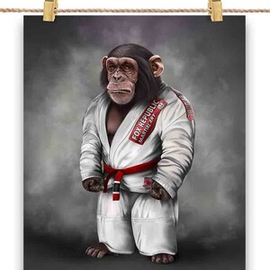 Artiste martial chimpanzé en judogi blanc : judo et karaté - impression d'affiche, art mural, décoration d'intérieur et carte postale - PrintStarTee