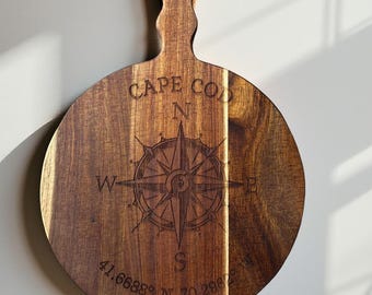 Round Nautical Compass Serving Board with Handle