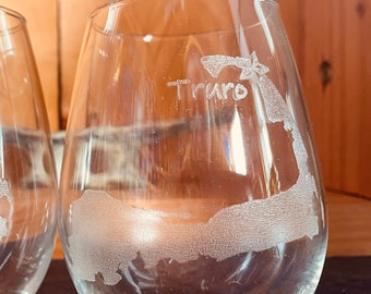 Cape Cod Town Map Outline Tall Stemless Wine Glass 3 Sizes Available Can Be Personalized