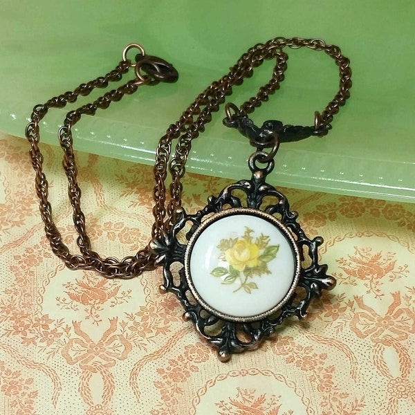 Yellow Rose Necklace - Etsy