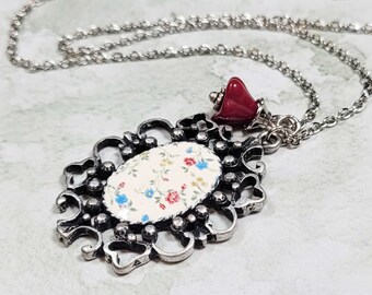 Vintage Floral Pendant Necklace, Red Czech Glass Bellflower Charm, Antique Silver Tone Necklace, Vintage Style Necklace