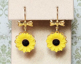 Sunflower Earrings, Sunflower Dangle Earrings, Summer Earrings, Sunflower Jewelry, Ukraine Flower, Yellow Earrings