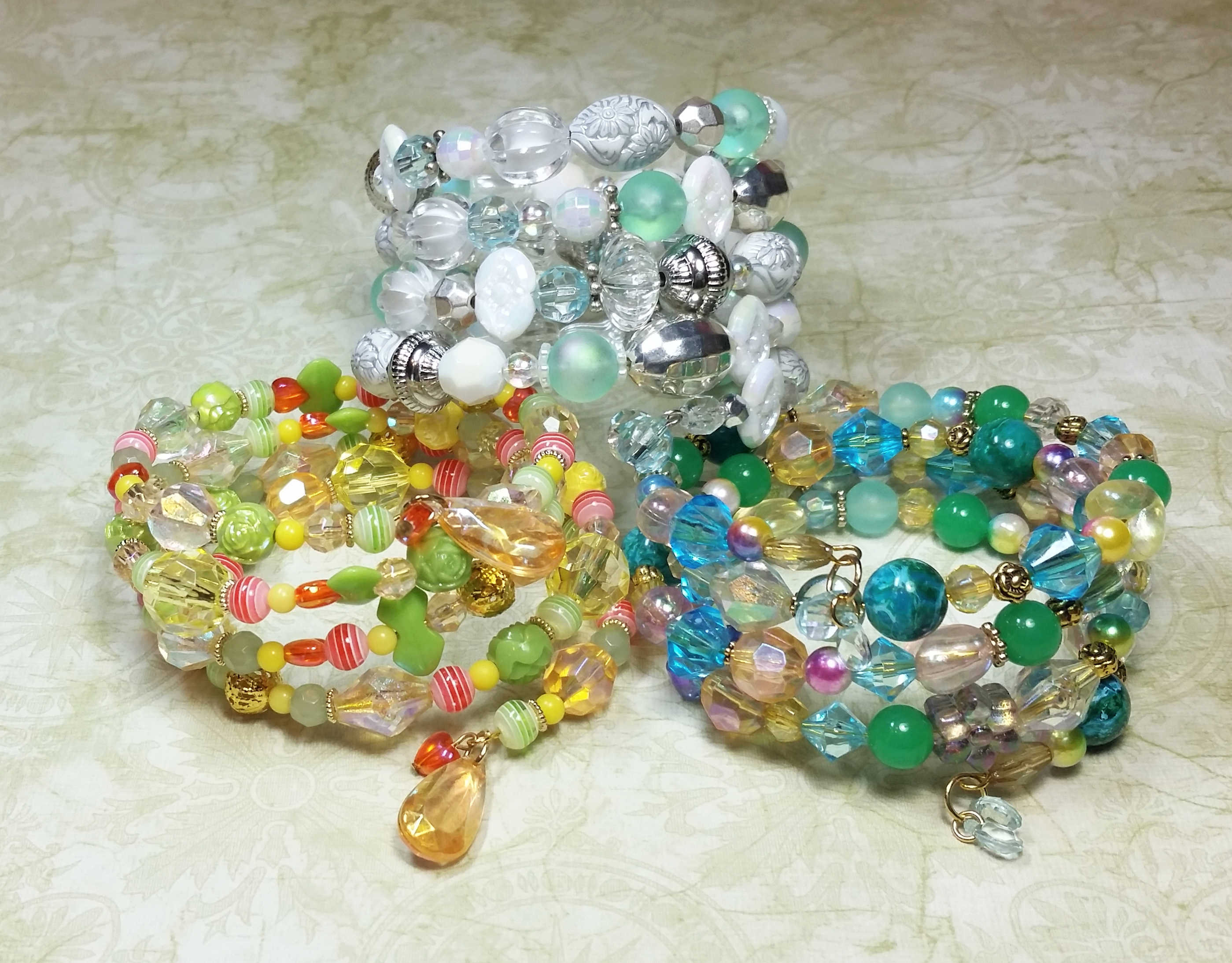 Mint Green and White Memory Wire Bracelet Beaded Wrap Etsy