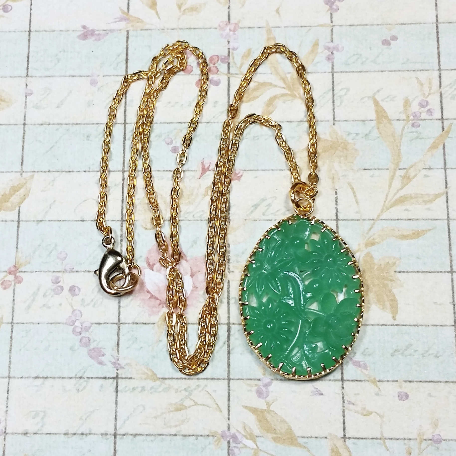Vintage Green Pendant Carved Jade Glass Necklace Green | Etsy