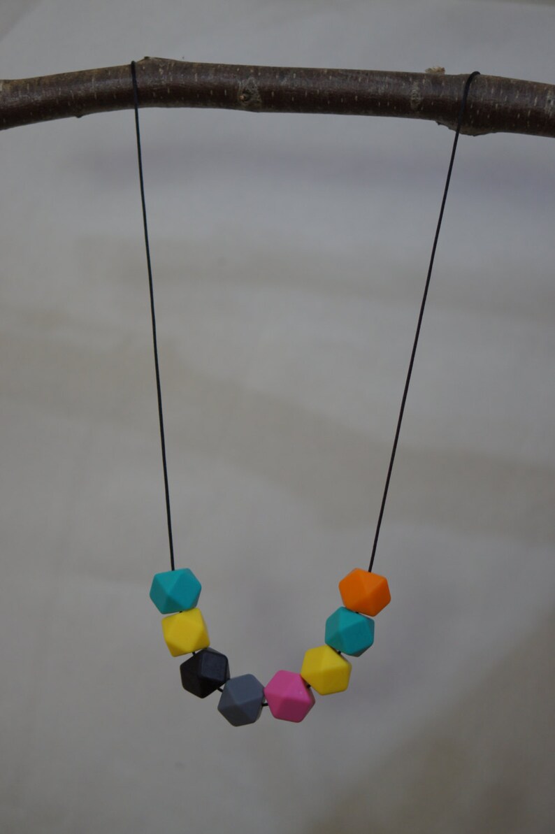mums teething necklace