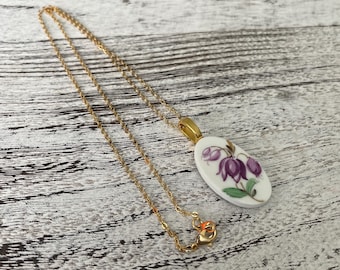 Broken vintage china necklace