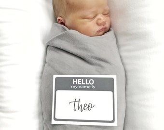 Hello My Name Is... | Baby Announcement Tag | New Baby | Baby Name Annoucement | Newborn Photography