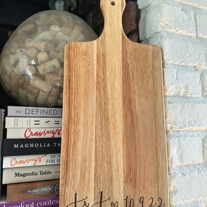 Personalized Wood Serving Board, Monogram Wedding Gift, New Homeowner Gift, Thoughtful Gifts for Friends, Charcuterie Board, Personalized
