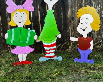 NEW Family Members Signs WOOD Lawn Yard Art Decorations