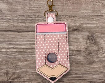 Porta badge con allarme, stampa a pois rosa antico e bianchi. Possibilità di scegliere tra foro per allarme in alto, in basso o senza foro. ***Con personalizzazione opzionale***