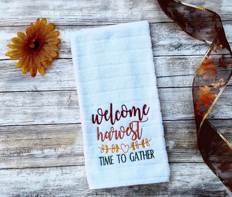 SewYouNeek Embroidered Hand Towel
