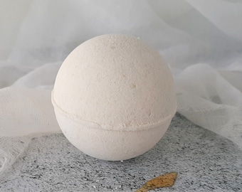 Milk and Honey Bath Bomb - Decadent Honey Fruit Vanilla Scent - Luxury Spa Day Tub Fizz - Natural Organic Herbal Bath Soak - Self Care Gift