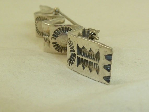 Vintage Sterling Silver Mexican Etched Wavy Brooc… - image 4