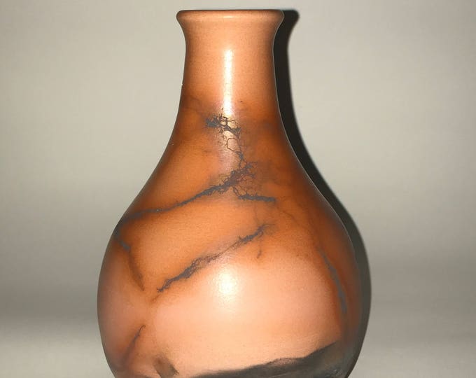 Saggar-fired ceramic vessel
