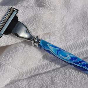 Multi-blads Razor
