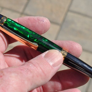 Emerald Green Abalone Pen