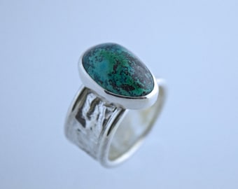 Sterling Silver Reticulated Band with Azure Malachite