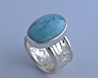 Sterling Silver Reticulated Band with Blue Larimar