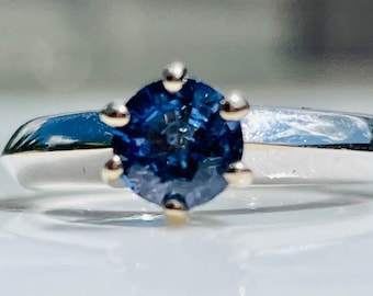 Sapphire Ring New Sapphire Engagement Ring 18k white gold Ring 0.51 carat Natural Sapphire Gem Quality Blue Ceylon Sapphire
