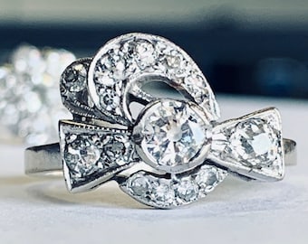 Art Deco Engagement Ring