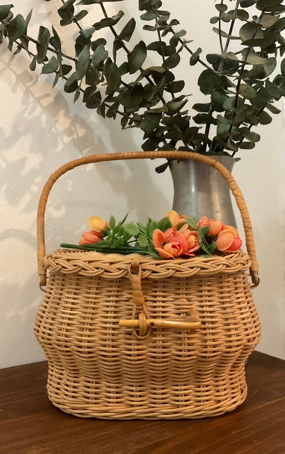 1950s 1960s Floral Flower Basket Rattan Purse, Vin