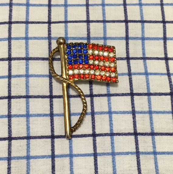 Vintage American Flag Brooch, Red White And Blue … - image 3