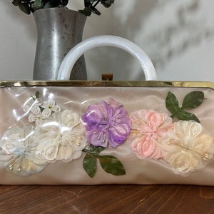 Bolso de mano de seda con flores y cubierta de plástico de los años 50, cartera vintage con asa superior, cartera de mano de mediados de siglo