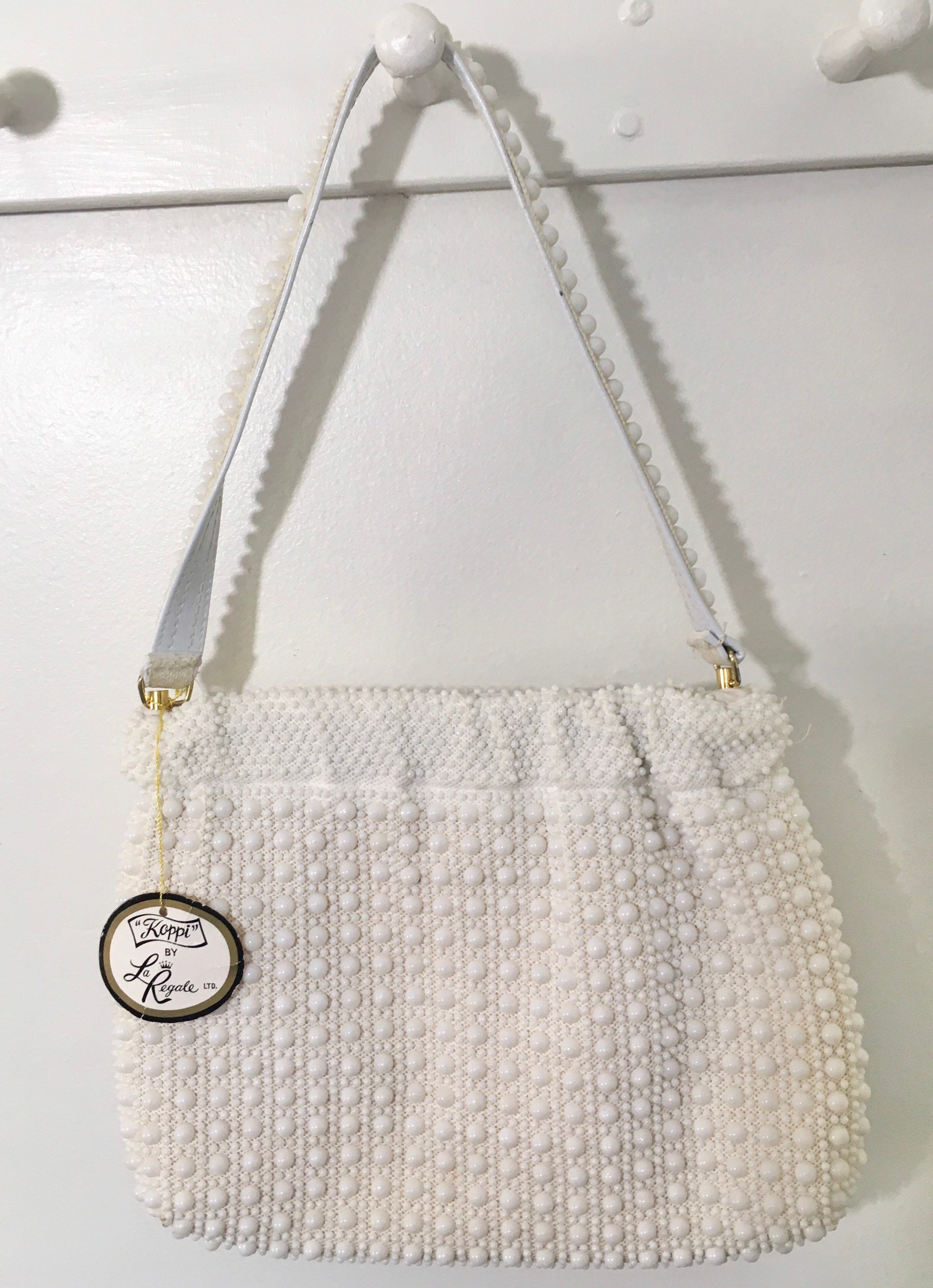 Vintage 70's/80's White Beaded Purse with Gold Chain by La Regale Ltd. |  Shop THRILLING