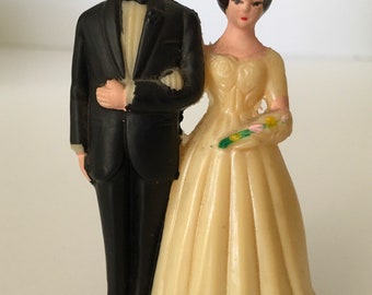 1950s 1960s Plastic Bride And Groom Cake Topper, Vintage Wedding