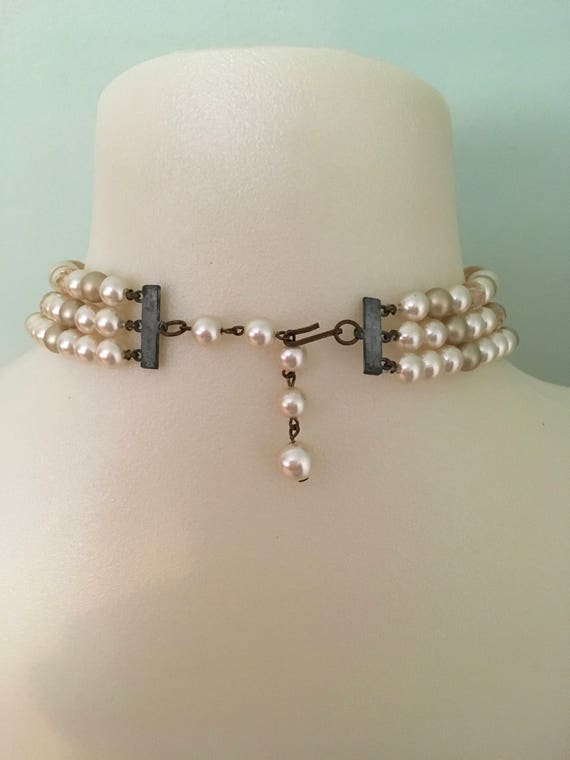 Vintage 1950s champagne colored lucite beaded nec… - image 4