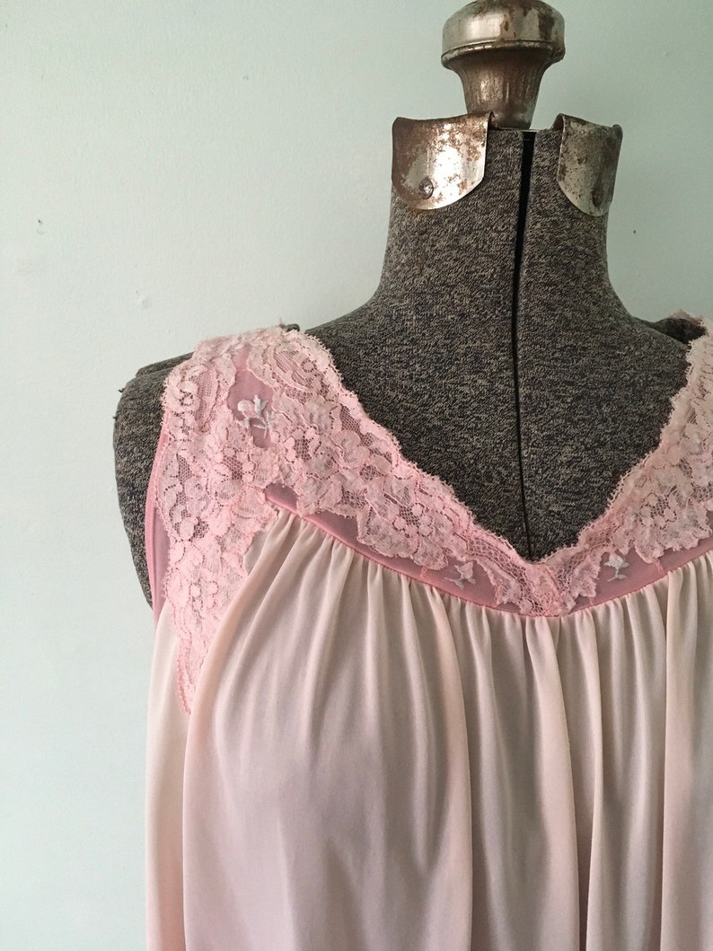 Vintage Shadowline Nightgown 1970smPink Nightgown