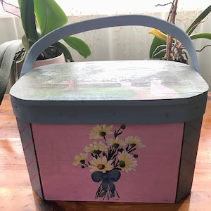 Vintage Wooden Box Bag, 60s 70s Box Purse, Vintage Accessory